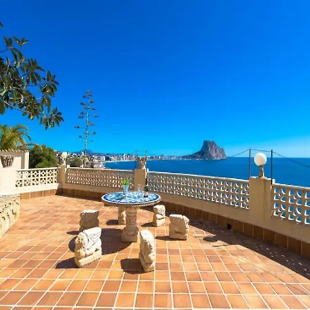 Villas Guzman - Primera Linea 빌라 칼페